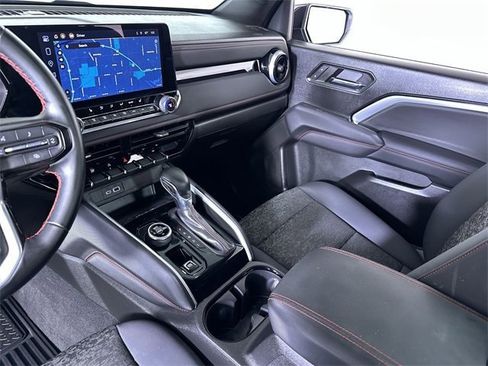 Used 2024 Chevrolet Colorado Z71 w/ Z71 Convenience Package 2 image 36