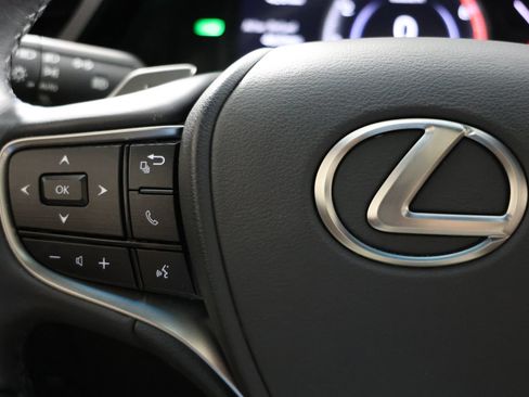 Used 2024 Lexus ES 300h Ultra Luxury w/ Accessory Package (Z2) FWD image 30