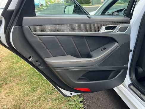 Used 2018 Genesis G80 3.3T Sport image 11