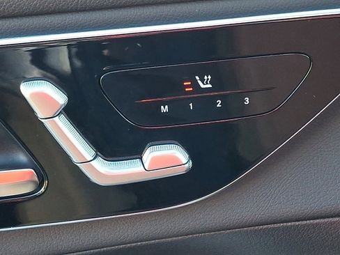 Used 2026 Mercedes-Benz GLC 300 4MATIC image 25