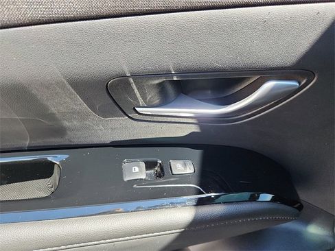 Certified 2022 Hyundai Tucson Limited w/ Winter Package image 27