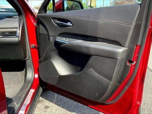 Used 2022 Cadillac XT4 Sport w/ Enhanced Visibility Package image 22