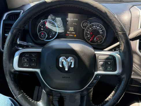 Used 2019 RAM 3500 Big Horn AWD/4WD image 18