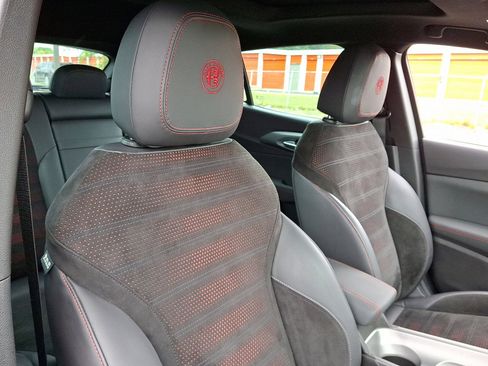 Used 2024 Alfa Romeo Tonale Veloce image 13