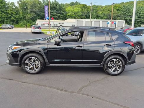 Used 2024 Subaru Crosstrek 2.0i Premium AWD/4WD image 6