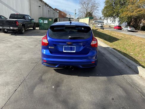 Used 2013 Ford Focus ST image 10