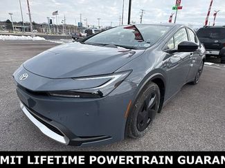 New 2026 Toyota Prius SE video 1