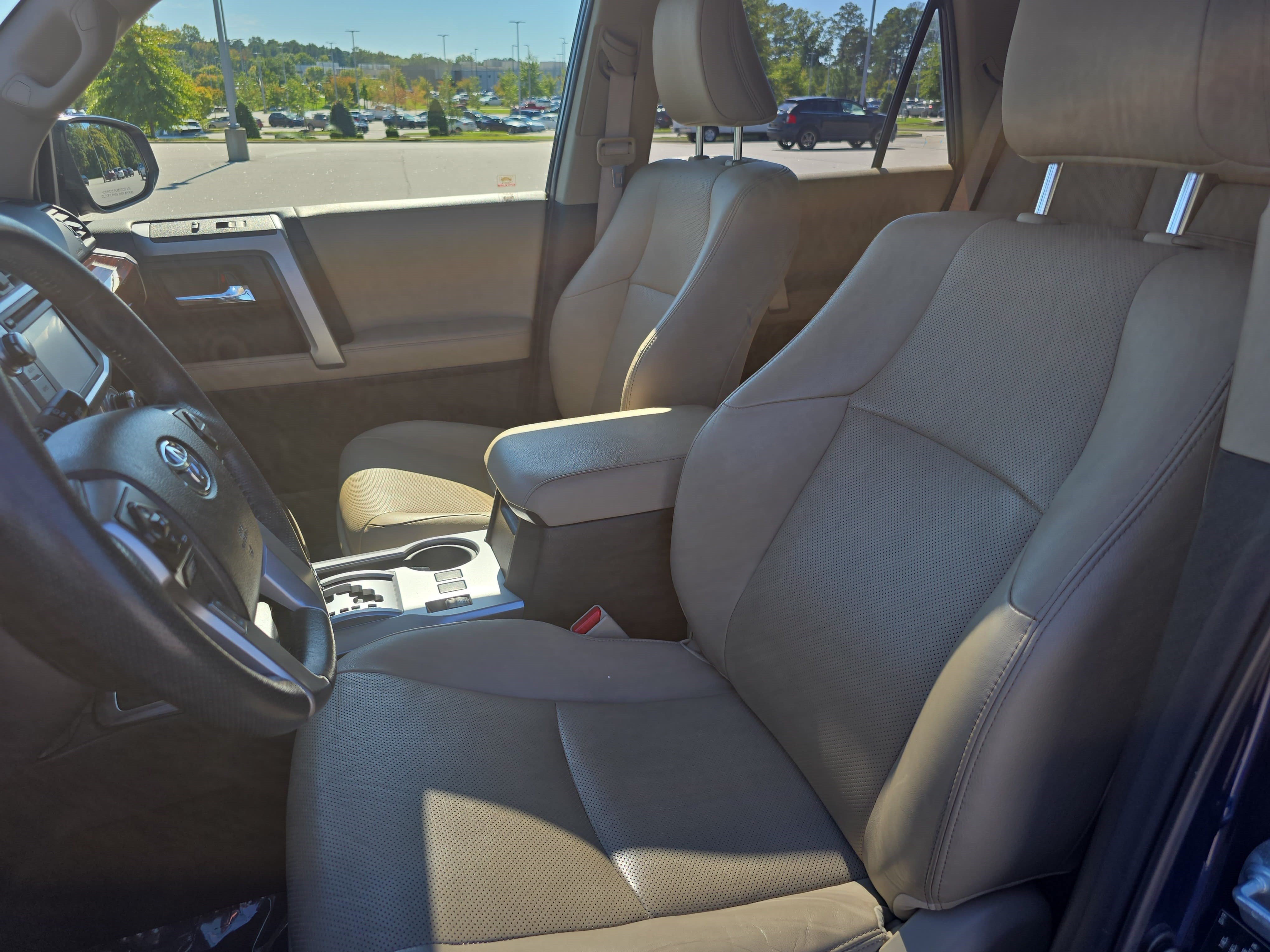 Used 2019 Toyota 4Runner Limited AWD/4WD image 15