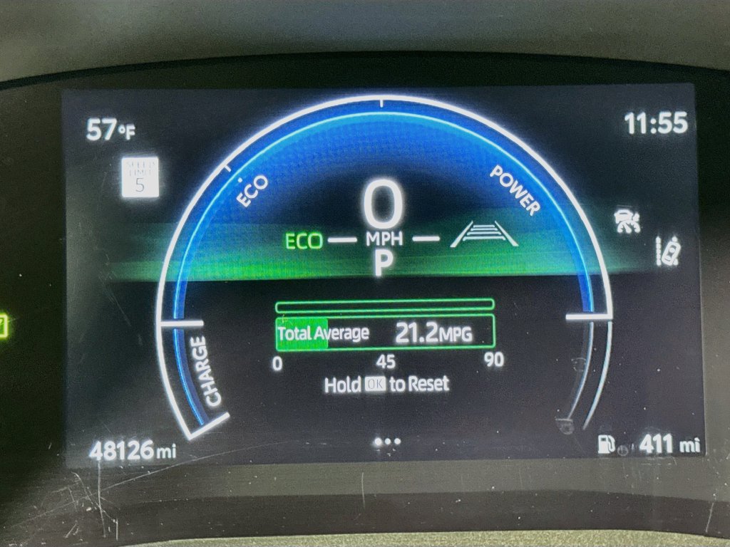 Used 2025 Toyota Camry LE FWD image 24