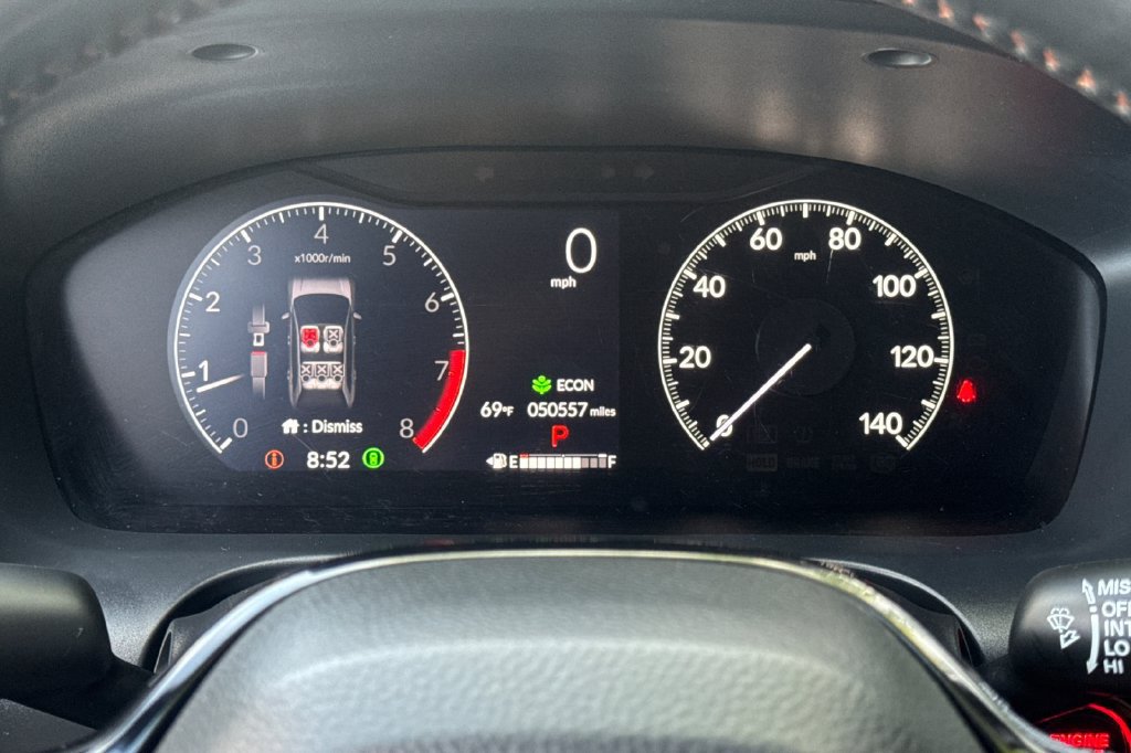 Certified 2025 Honda HR-V Sport image 24