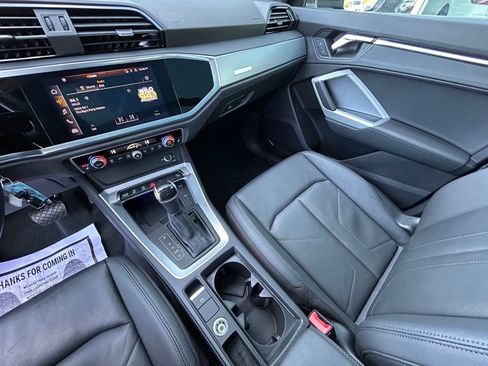 Used 2022 Audi Q3 2.0T Premium Plus image 21