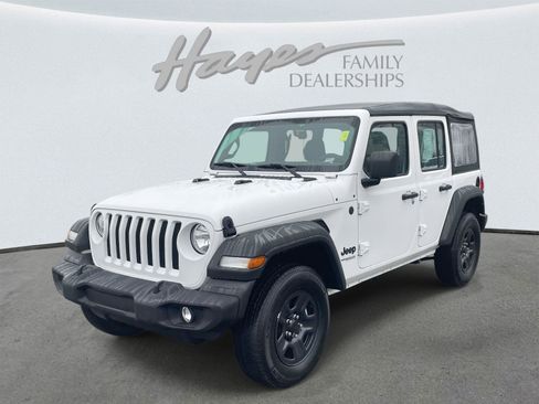 Used 2022 Jeep Wrangler Unlimited Sport image 7
