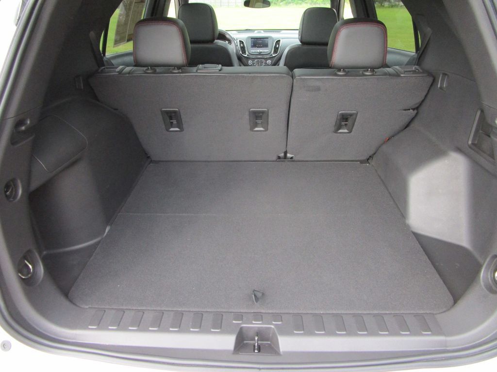 Used 2024 Chevrolet Equinox RS FWD image 14