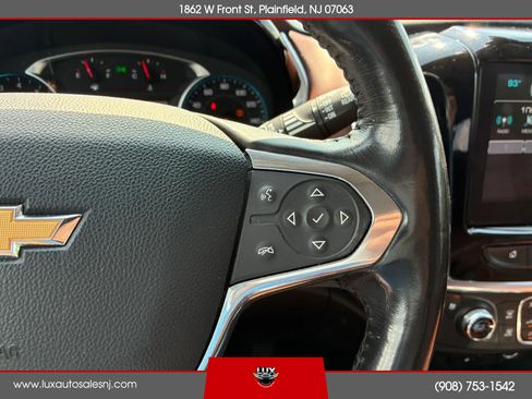 Used 2019 Chevrolet Traverse High Country AWD/4WD image 24