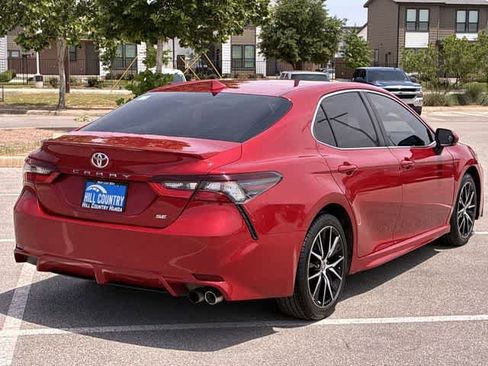 Used 2023 Toyota Camry SE FWD image 6