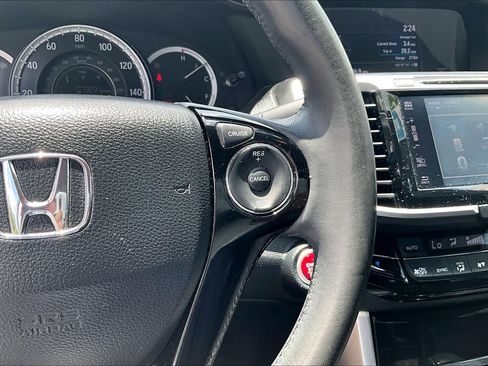 Used 2016 Honda Accord EX-L image 25