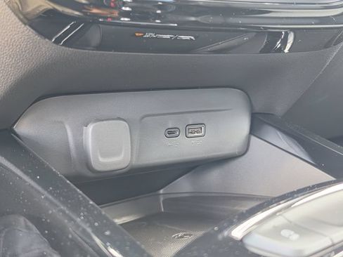 New 2026 Chevrolet Trax LT FWD image 24
