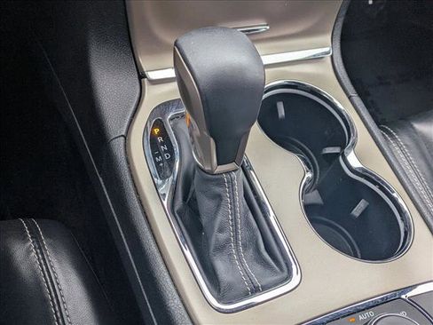 Used 2016 Jeep Grand Cherokee Limited image 12