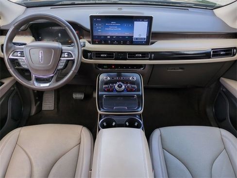 Used 2022 Lincoln Nautilus Reserve w/ Equipment Group 201A image 15