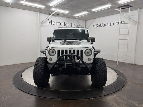 Used 2017 Jeep Wrangler Unlimited Sahara w/ Connectivity Group image 2