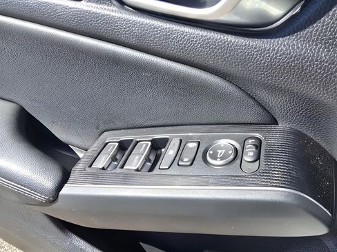 Used 2022 Honda Civic Sport Touring image 17