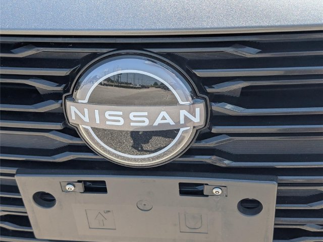 Used 2024 Nissan Altima 2.5 SV FWD image 3
