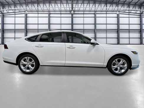 New 2026 Honda Accord LX image 7