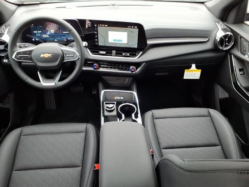 New 2026 Chevrolet Equinox LT w/ Convenience Package II image 20