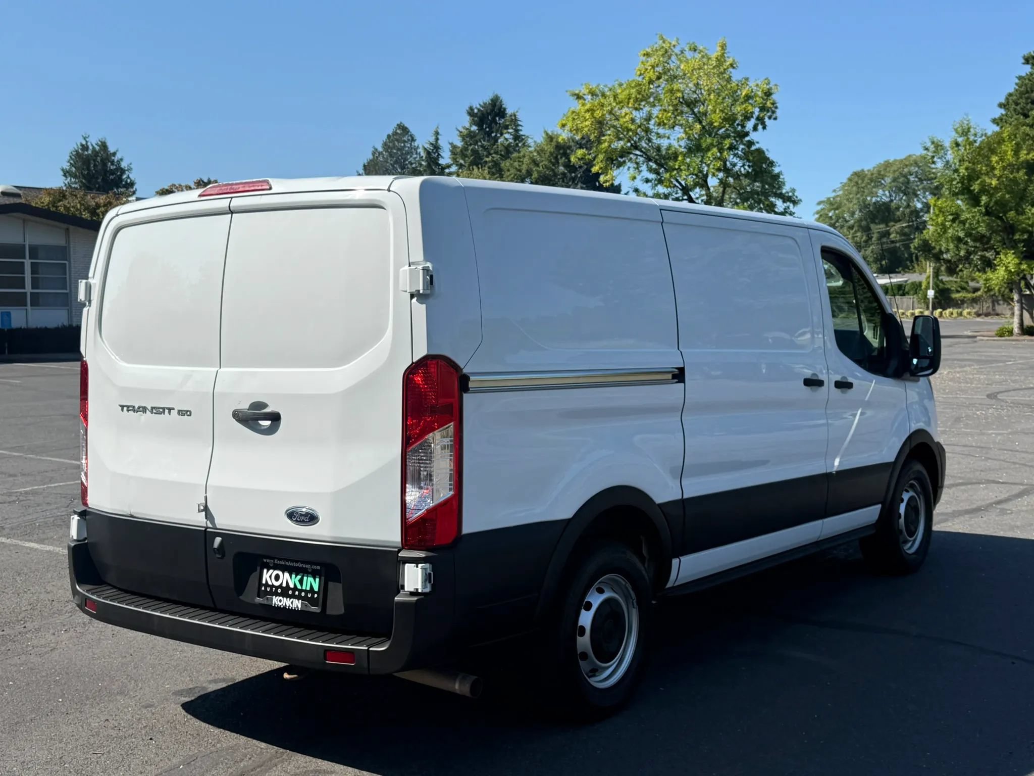Used 2020 Ford Transit 150 Low Roof RWD image 6