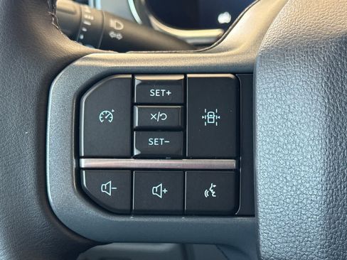 Used 2023 Ford F150 Lightning XLT AWD/4WD image 26