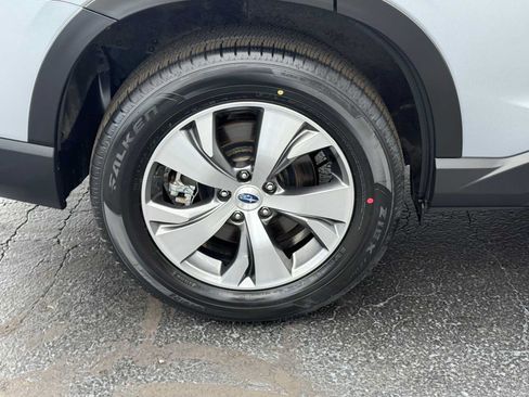 Certified 2025 Subaru Ascent Premium AWD/4WD image 8