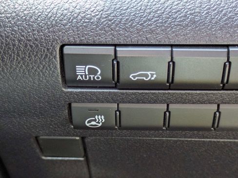 Used 2022 Lexus RX 350 FWD w/ Premium Package image 16