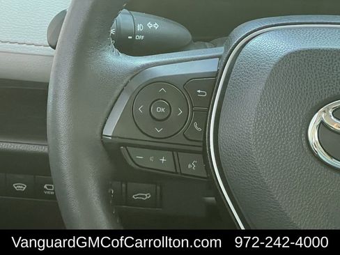 Used 2023 Toyota RAV4 Limited image 14