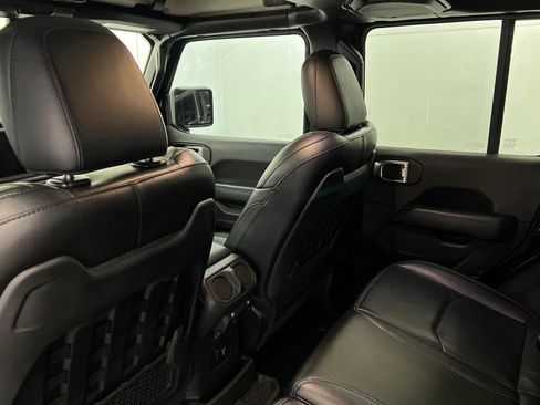 Used 2021 Jeep Wrangler Unlimited Rubicon 4xe w/ Steel Bumper Group image 19