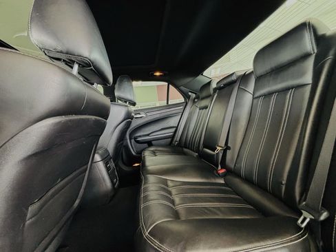Used 2023 Chrysler 300 S RWD image 28