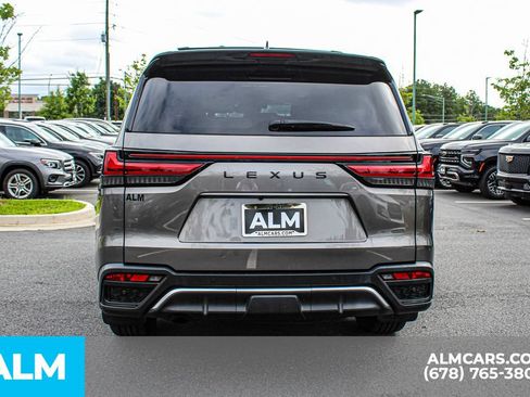 Used 2023 Lexus LX 600 F Sport w/ Accessory Package (Z1) AWD/4WD image 10
