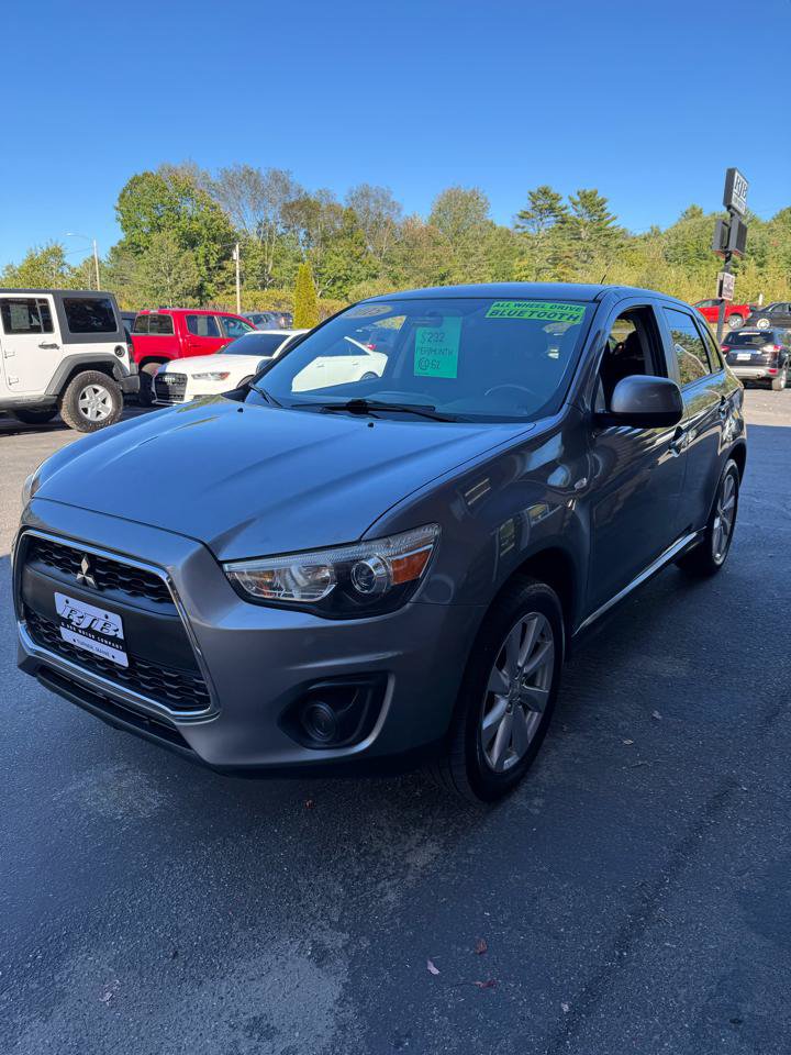 Used 2015 Mitsubishi Outlander Sport ES AWD/4WD image 4