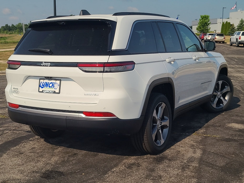 New 2026 Jeep Grand Cherokee Limited w/ Luxury Tech Group II AWD/4WD image 4