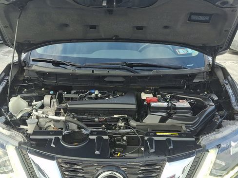 Certified 2020 Nissan Rogue SV image 28