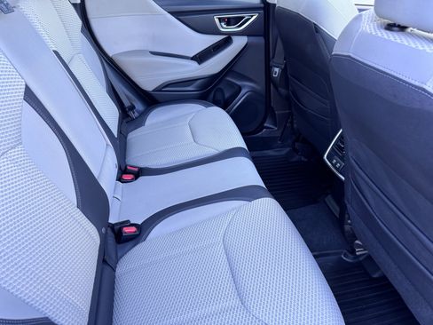 Used 2022 Subaru Forester Premium image 15