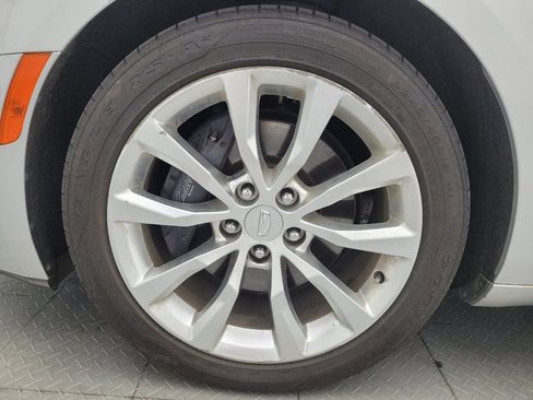 Used 2016 Cadillac XTS Luxury FWD image 31