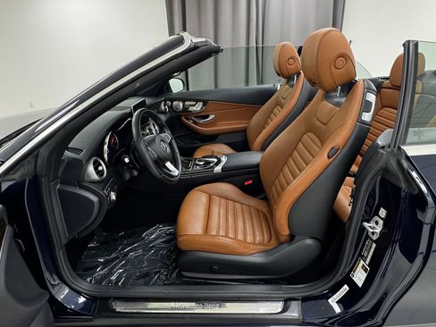 Used 2018 Mercedes-Benz C 300 4MATIC Cabriolet image 18