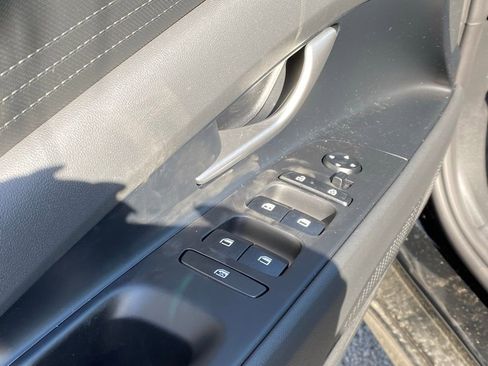 New 2026 Hyundai Elantra SE image 8