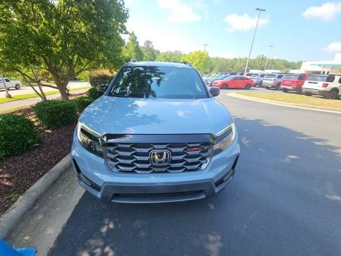 Used 2022 Honda Passport TrailSport image 5