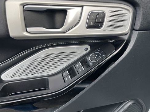 Used 2023 Ford Explorer ST w/ Equipment Group 401A image 11