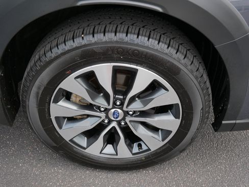 Used 2023 Subaru Outback Limited AWD/4WD image 15