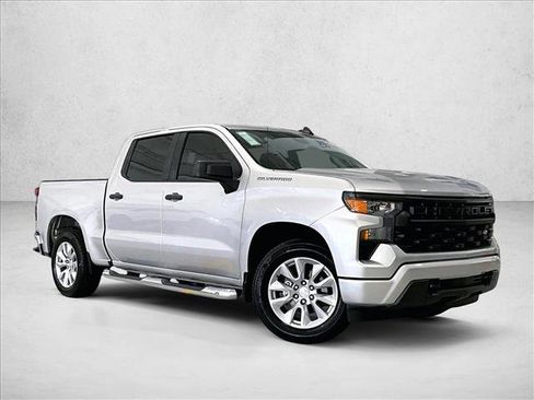 Used 2022 Chevrolet Silverado 1500 Custom RWD image 12