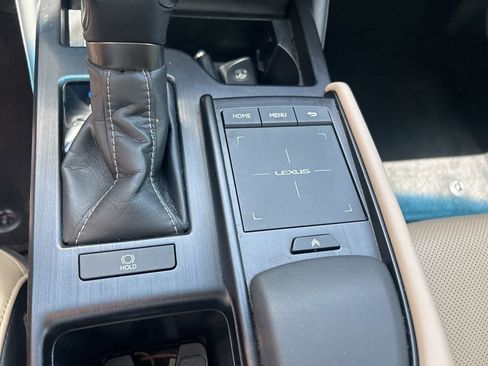 Used 2021 Lexus ES 350 w/ Premium Package FWD image 17