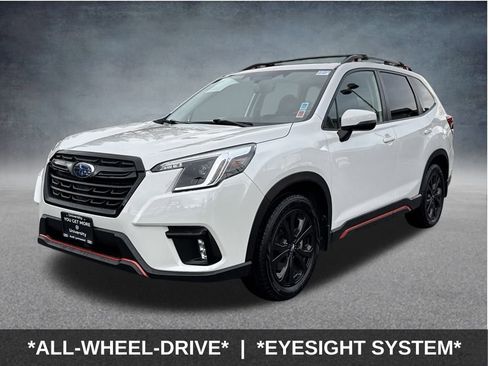 Used 2023 Subaru Forester Sport image 3