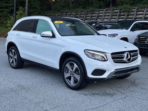 Used 2019 Mercedes-Benz GLC 300 image 12